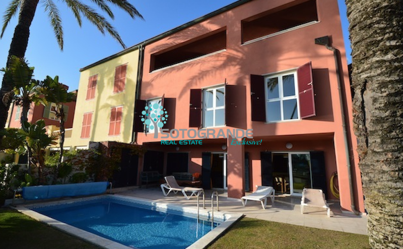 Moradia em banda T4 em Cadiz, Spain N.º 29199