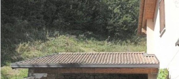 5 rooms House in Centro Valle Intelvi, Italy No. 281514 5