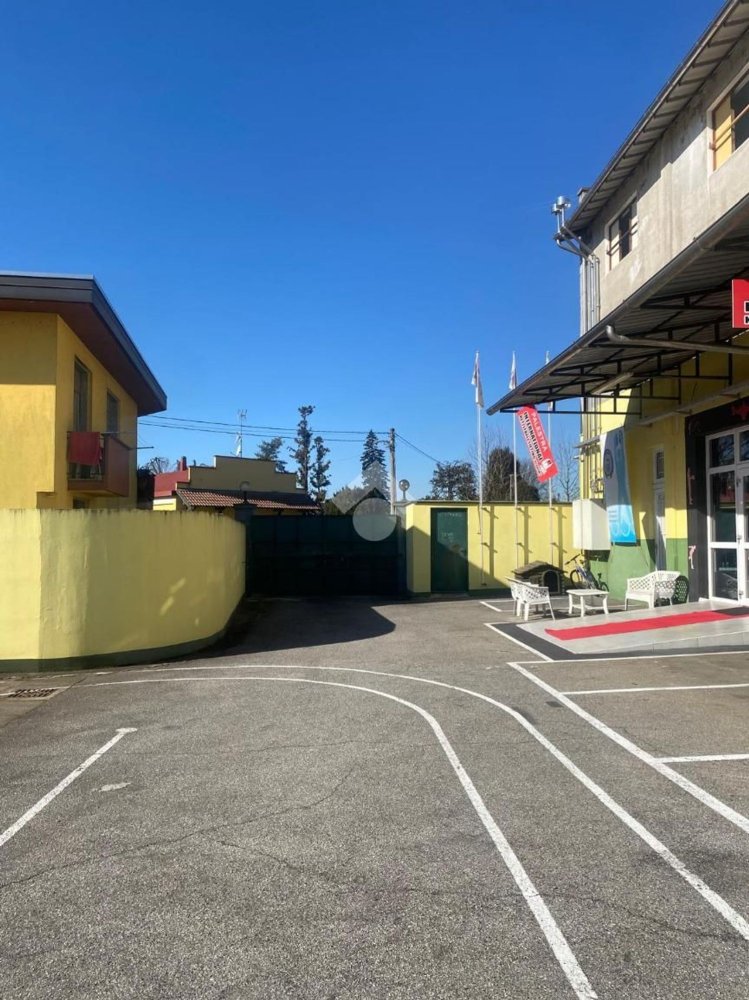 Lagerhaus in Turbigo, Italy 215m², Nr. 54759