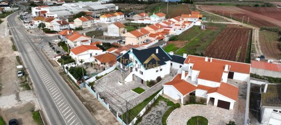 11 Schlafzimmer Villa in Atouguia da Baleia, Portugal, Nr. 233637 59