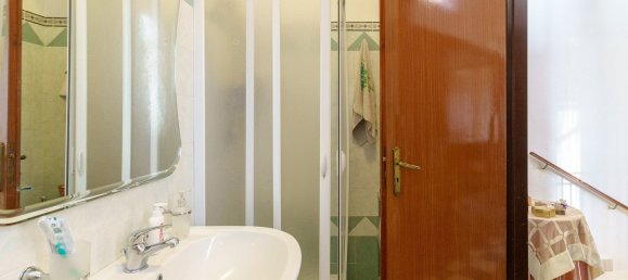 Apartamento de 6 habitaciónes en Catania, Italy No. 104972 10