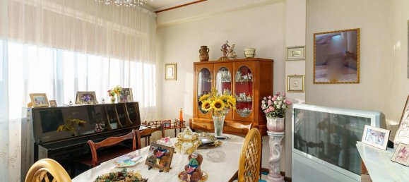 Apartamento de 6 habitaciónes en Catania, Italy No. 104972 21