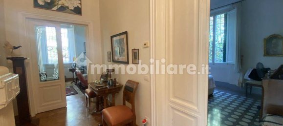 3 bedrooms Apartment in Florence, Italy No. 337612 22