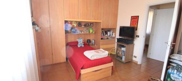 4-Zimmer Haus in Illasi, Italy, Nr. 192002 15