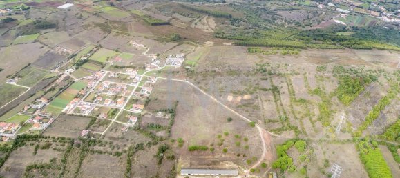 Terreno en Loures, Portugal 133500 m² No. 14876 3