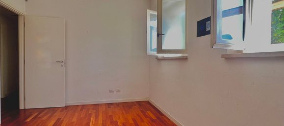 3 rooms Apartment in Sant'Ambrogio di Valpolicella, Italy No. 300058 8