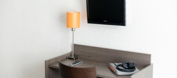 Estudio en Orleans, France No. 156715 3