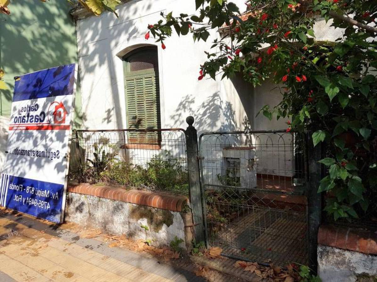 2 bedrooms House in Vicente Lopez, Argentina No. 61074