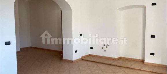 2 Schlafzimmer Wohnung in Cles, Italy, Nr. 203761 3