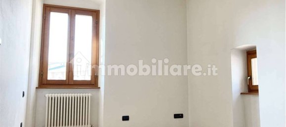 2 Schlafzimmer Wohnung in Cles, Italy, Nr. 203761 2