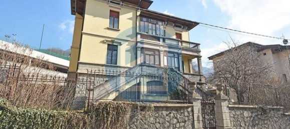 Вилла с 10 комнатами в Эдоло, Италия № 122256 26