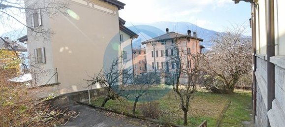 Вилла с 10 комнатами в Эдоло, Италия № 122256 33