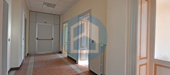 Вилла с 10 комнатами в Эдоло, Италия № 122256 48