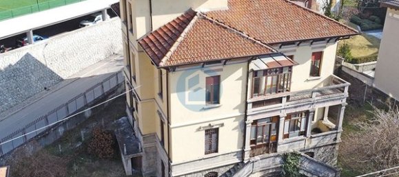 Вилла с 10 комнатами в Эдоло, Италия № 122256 4