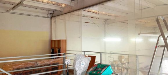 200m² Warehouse in Terni, Italy No. 300424 9