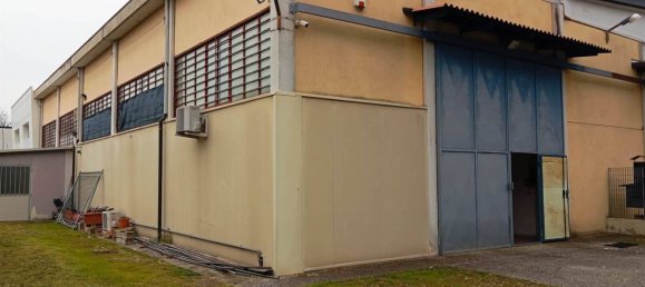 200m² Warehouse in Terni, Italy No. 300424 12