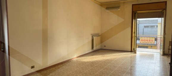 5-Zimmer Wohnung in Nola, Italy, Nr. 22359 9