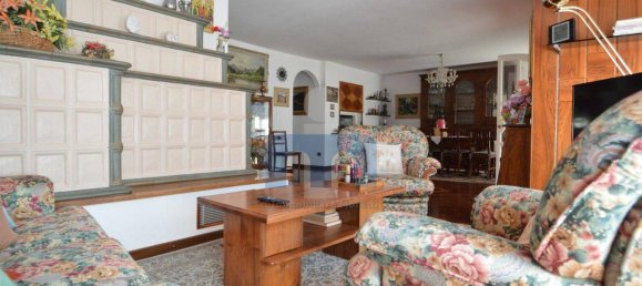 8 rooms House in Valdidentro, Italy No. 92183 9