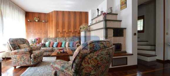 8 rooms House in Valdidentro, Italy No. 92183 8