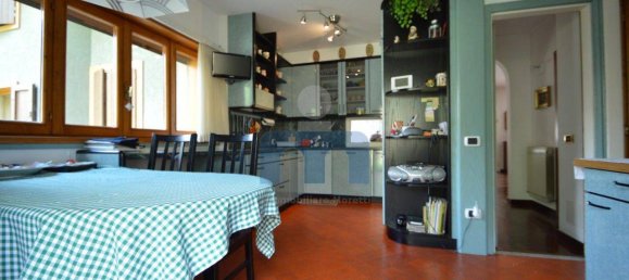 8 rooms House in Valdidentro, Italy No. 92183 11