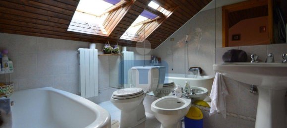 8 rooms House in Valdidentro, Italy No. 92183 21