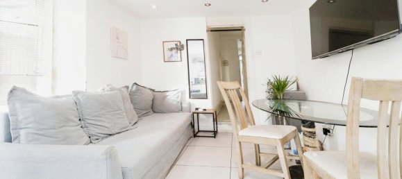 3 bedrooms House in London, United Kingdom No. 11401 9