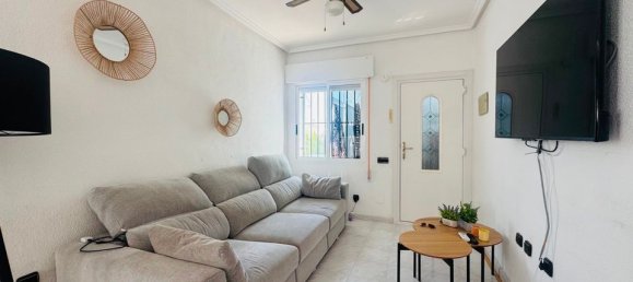 2 bedrooms Villa in Ciudad Quesada, Spain No. 188242 4