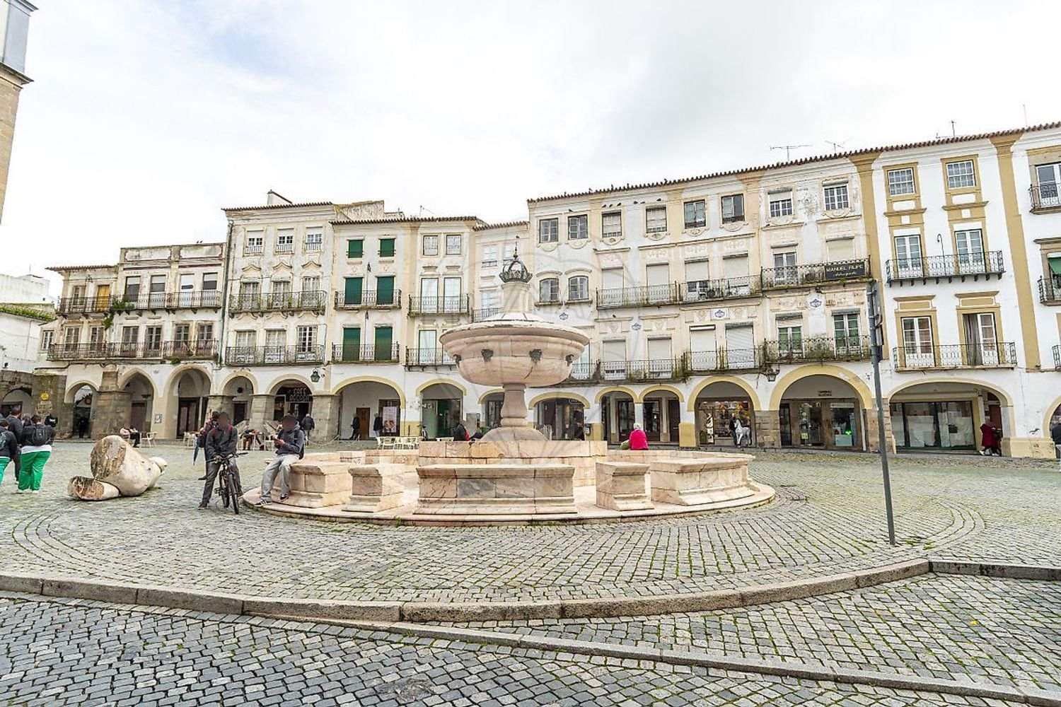 Gebäude in Evora, Portugal 800m², Nr. 176745