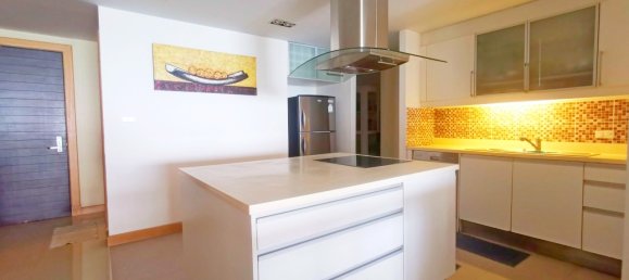 3 bedrooms Condo in Pattaya, Thailand No. 279 13