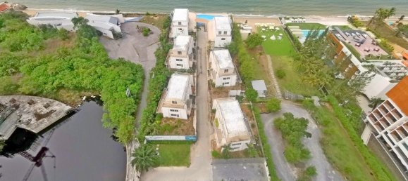 3 bedrooms Condo in Pattaya, Thailand No. 279 22