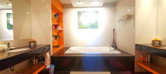 3 bedrooms Condo in Pattaya, Thailand No. 279 20