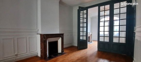 Casa de 3 dormitorios en Saint-Quentin, France No. 62935 15