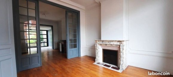 Casa de 3 dormitorios en Saint-Quentin, France No. 62935 11