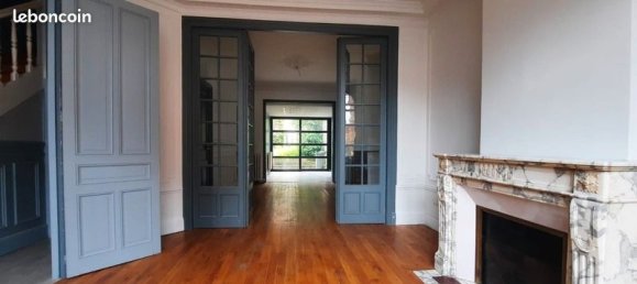 Casa de 3 dormitorios en Saint-Quentin, France No. 62935 12