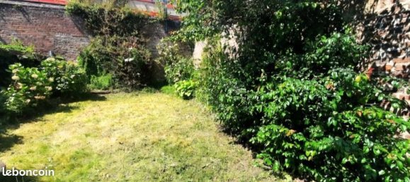 Casa de 3 dormitorios en Saint-Quentin, France No. 62935 8