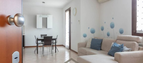 3 bedrooms Duplex in Istrana, Italy No. 357307 2