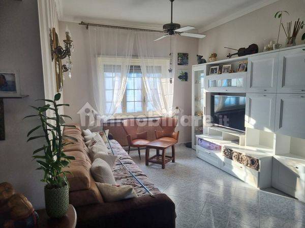 Apartamento T2 em Tivoli, Italy N.º 328303