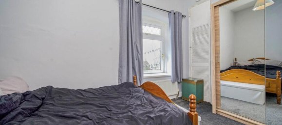 2 bedrooms House in Pontypool, United Kingdom No. 2087 7