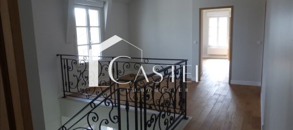 5 bedrooms Villa in Orgeval, France No. 299067 5