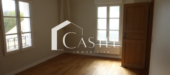 5 bedrooms Villa in Orgeval, France No. 299067 8