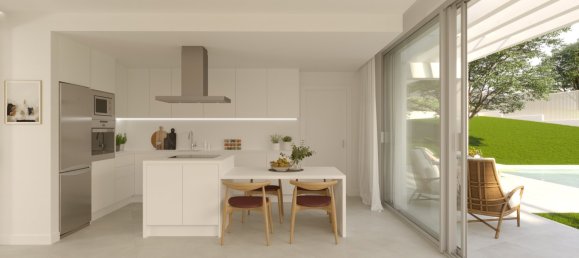 Villa T3 em Sotogrande, Spain N.º 9951 6