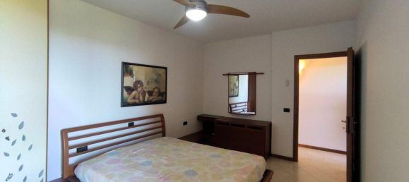 3 rooms Apartment in Cerreto Guidi, Italy No. 199675 34