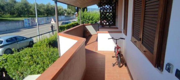 3 rooms Apartment in Cerreto Guidi, Italy No. 199675 39