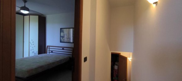 3 rooms Apartment in Cerreto Guidi, Italy No. 199675 10