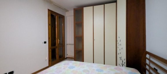 3 rooms Apartment in Cerreto Guidi, Italy No. 199675 32