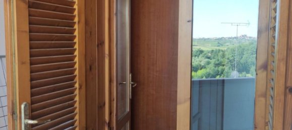 3 rooms Apartment in Cerreto Guidi, Italy No. 199675 7