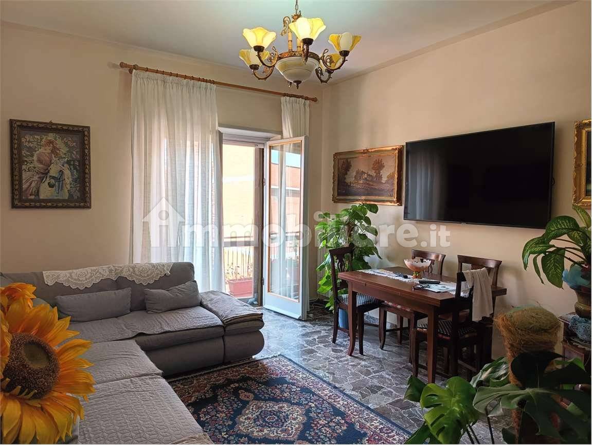 2 bedrooms Apartment in Todi, Italy No. 122427