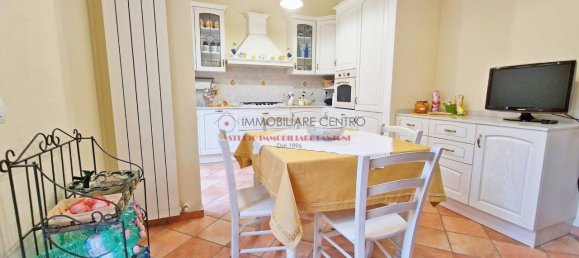 5 rooms House in Viareggio, Italy No. 105731 5