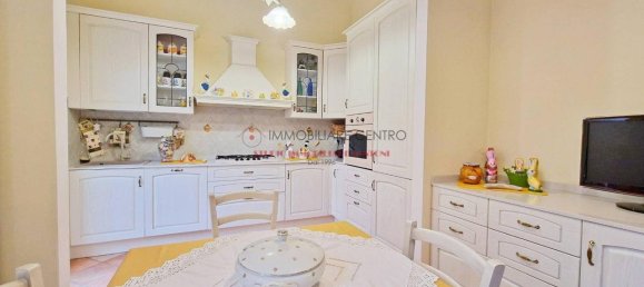 5 rooms House in Viareggio, Italy No. 105731 6