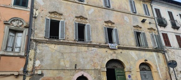 Apartamento de 7 divisões em Ronciglione, Italy N.º 165818 2